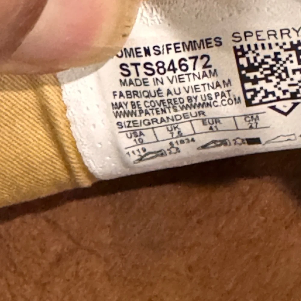 Sperry Tan Tassel leather Loafers size 10